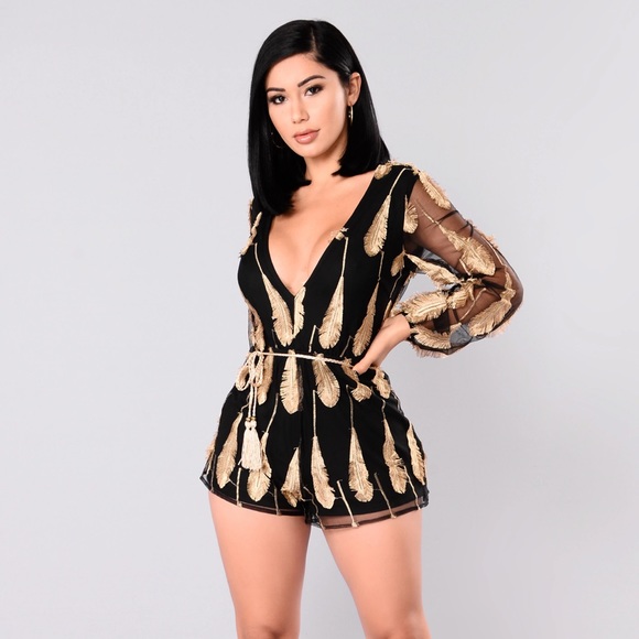 Fashion Nova Pants - Fashion Nova “Golden State” Romper Size Small